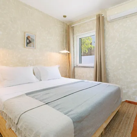 Dos Gunn, Da Holiday home Praia Da Luz