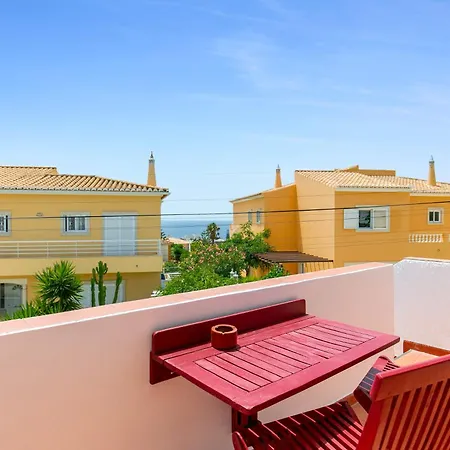 Holiday home Dos Gunn, Da Praia Da Luz